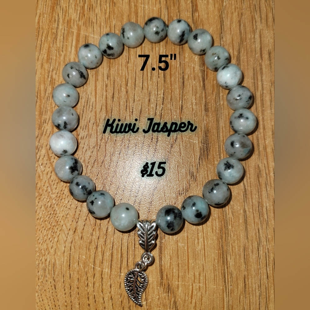 Kiwi Jasper w/ Leaf Charm Bracelet